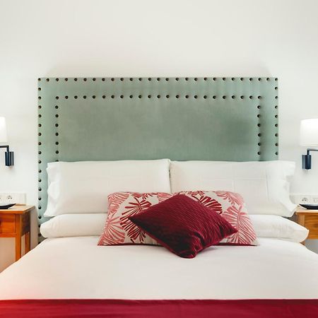 Apartamentos Turisticos La Plaza Chipiona Esterno foto