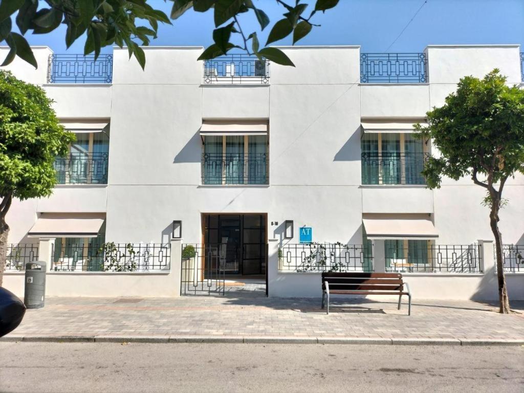 Apartamentos Turisticos La Plaza Chipiona Esterno foto