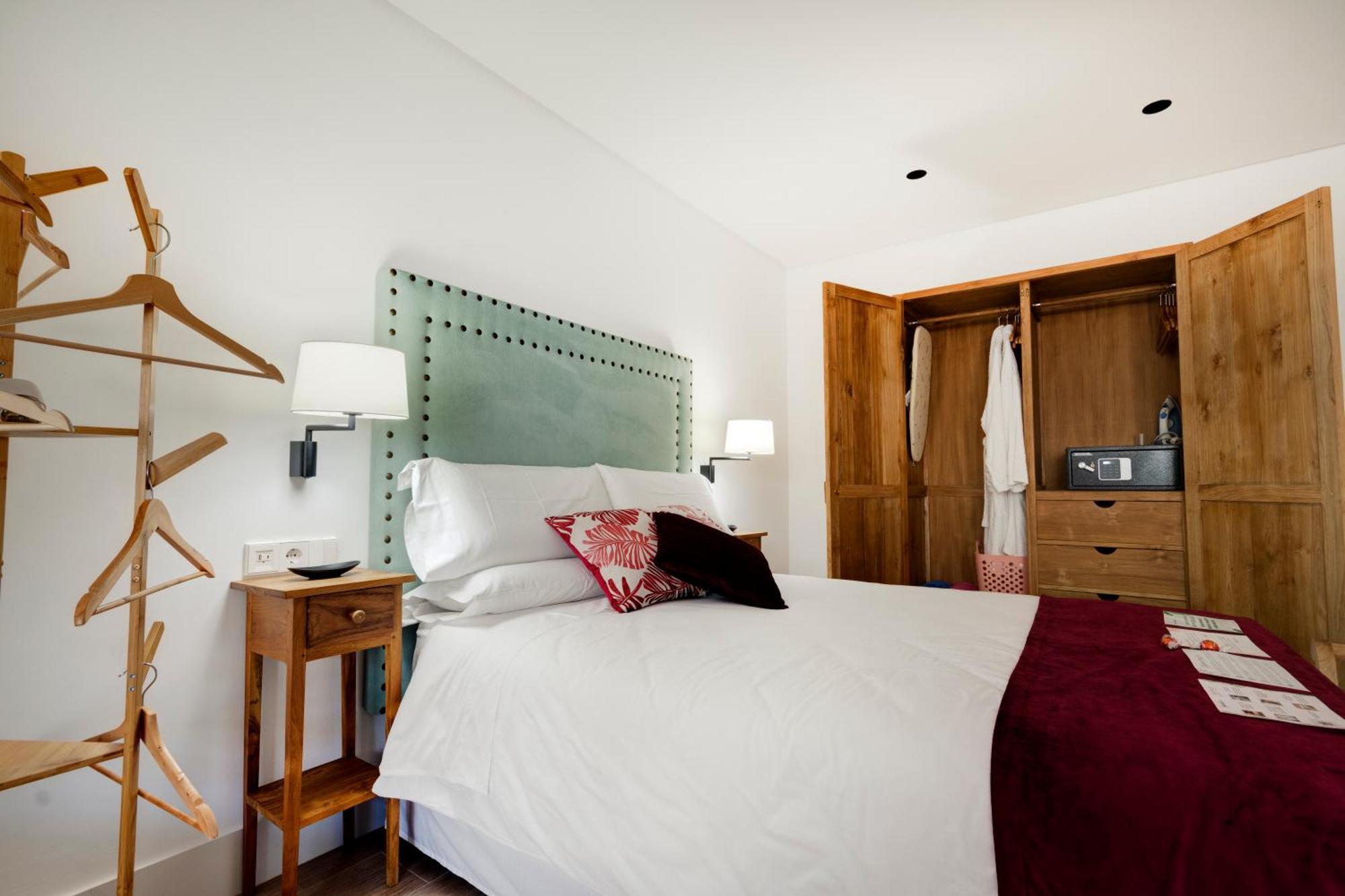 Apartamentos Turisticos La Plaza Chipiona Esterno foto